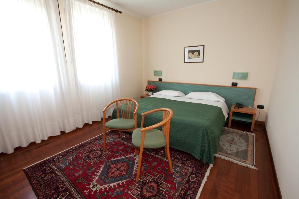 Hotel Valbrenta Limena Bagian luar foto