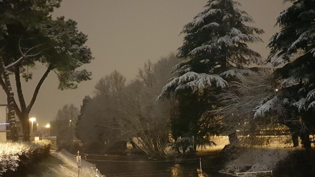 Hotel Valbrenta Limena Bagian luar foto